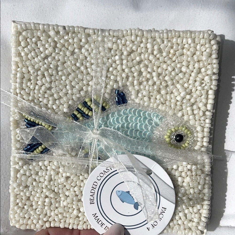 Beaded Fish Coaster - White and Blue. Set of 4